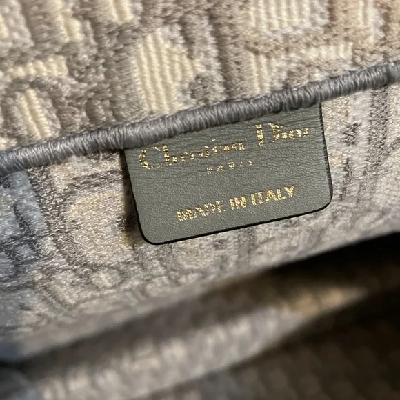 Christian Dior Book tote - Picture 11 of 13